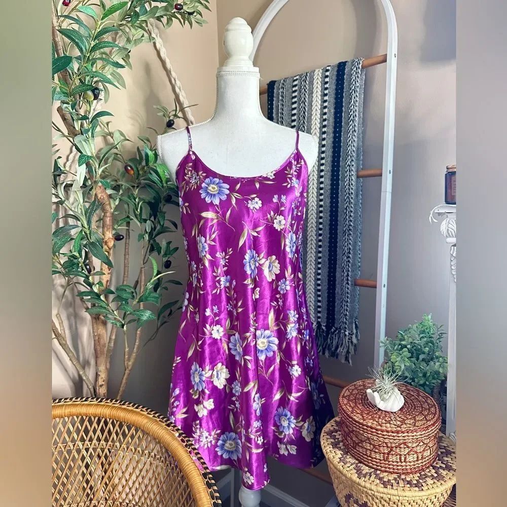 Private Luxuries Floral Satin Slip Dress Y2K Magenta Purple Bias Cut Mini Size S